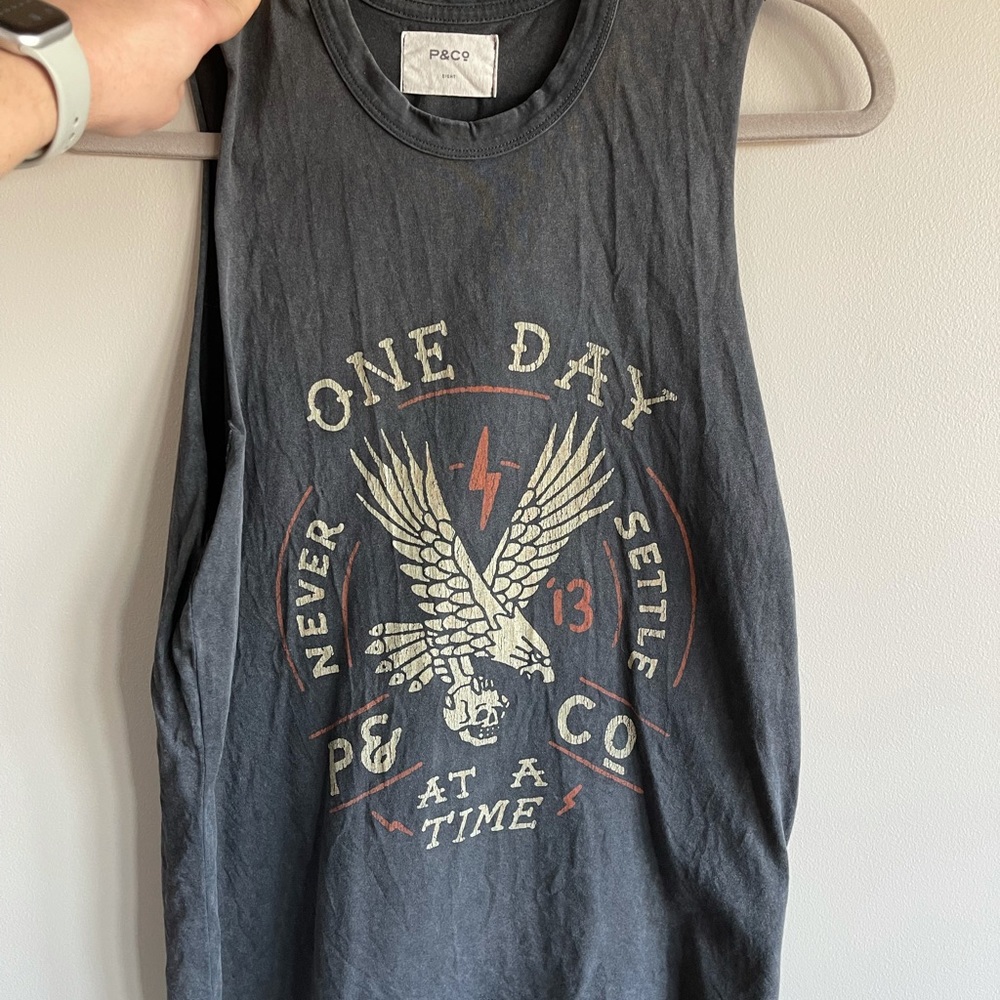 Women’s Eagle Muscle Tee